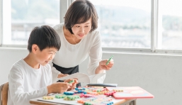 英検4級・3級クラス 写真